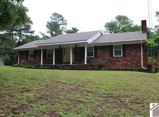948 Kendall Rd, Mayfield, KY 42066