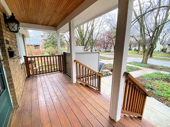 3rd image of 1524 Thornwood Dr
