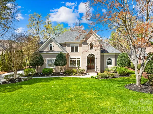 18609 Square Sail Rd, Cornelius, NC 28031