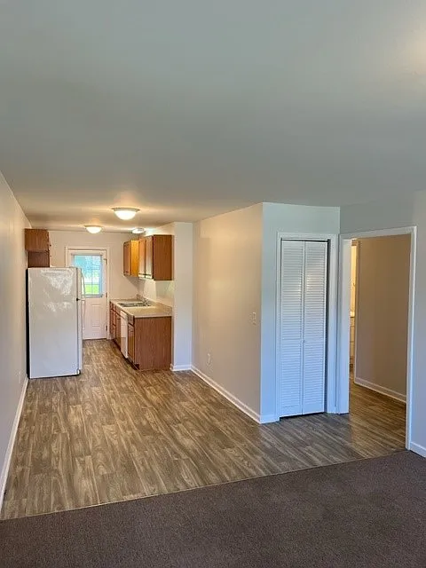 3 bed, 1.5 bath, 1100 sqft, $1,425 — Photo 3