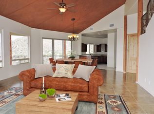 1716 Avenida Calamar, Rio Rico, AZ 85648