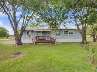 21 Berkshire Dr, Victoria, TX 77905