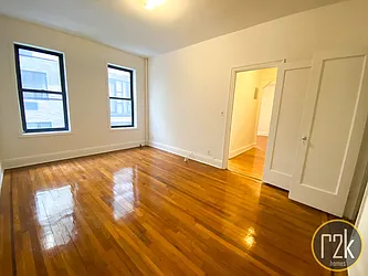 Rented by Realty 2000 Corp