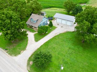 22120 Jackson Rd, Chanute, KS 66720