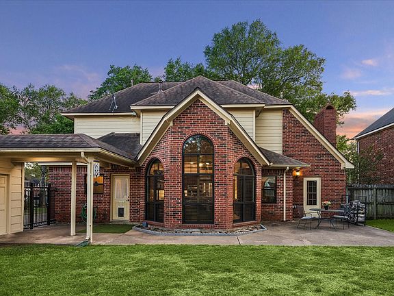 5th image of 608 Westview Terrace Dr