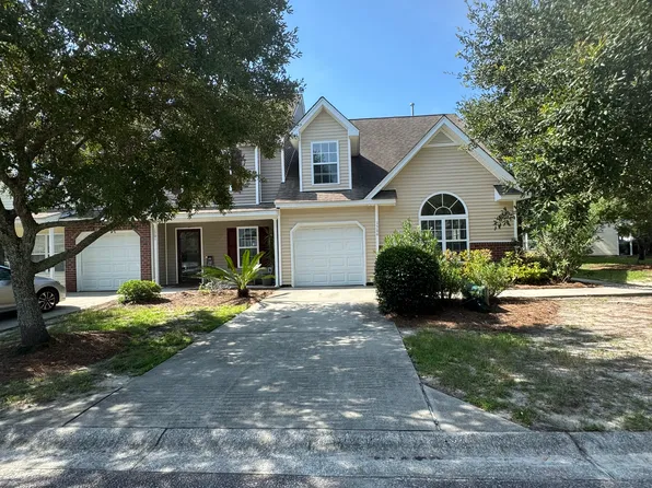 1300 Buckthorn Cir, Summerville, SC 29483
