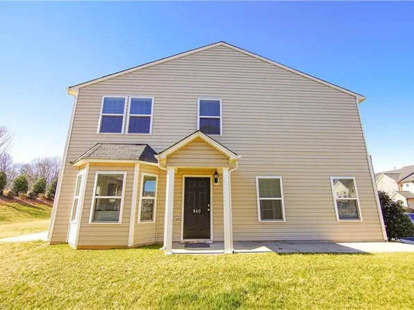 840 Federal Hall Ln, Kernersville, NC 27284