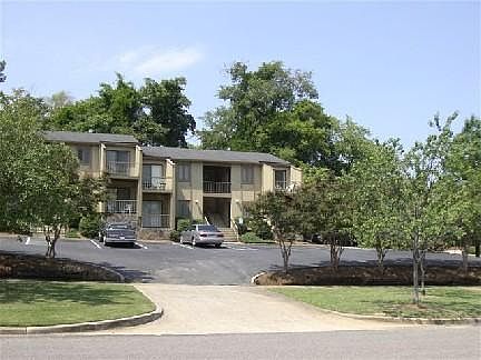 Forest Park Apartments - Blue Canoe