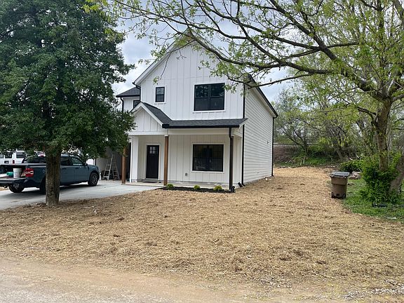 2nd image of 2151 Sadler Ave