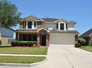 4915 Summer Oak Dr, Pasadena, TX 77505