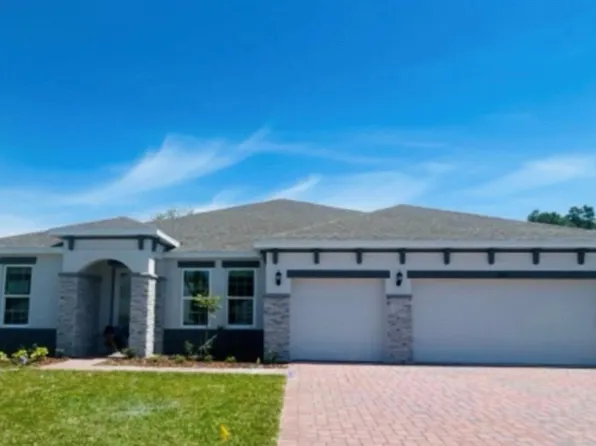 6100 Sierra Crown St, Mount Dora, FL 32757
