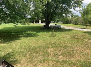 19801 S Pickering Rd, Belton, MO 64012