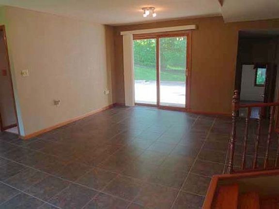 4th image of N7436 Lake Terrace Dr