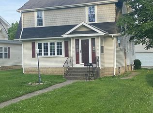 326 N Park St, Deshler, OH 43516
