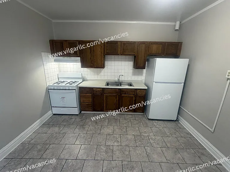 5617-5619 Hohman Ave — Photo 3