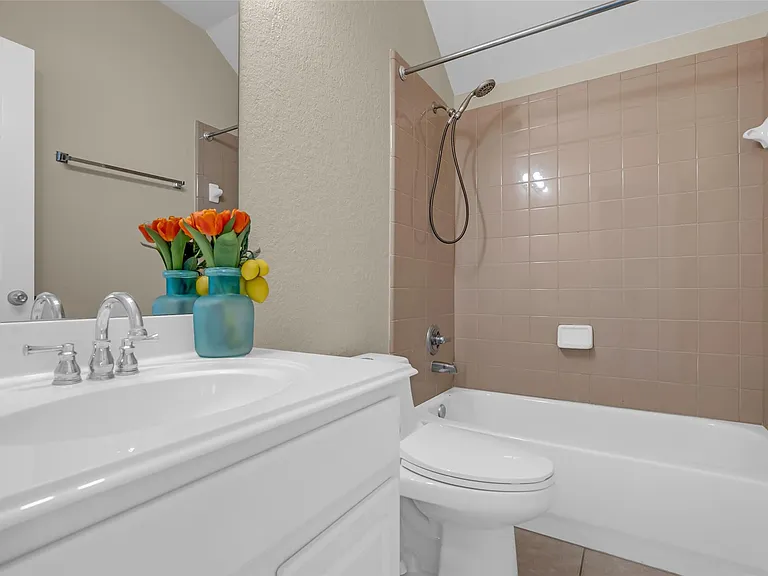 5307 Riverstone Crossing Dr — Photo 23