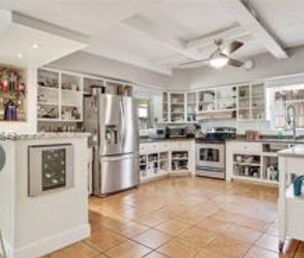 4th image of 1791 S Bayshore Ln