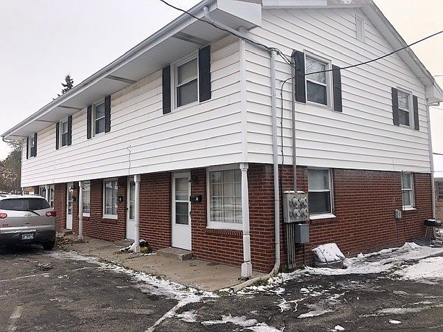 2nd image of 3120 Prial Ave
