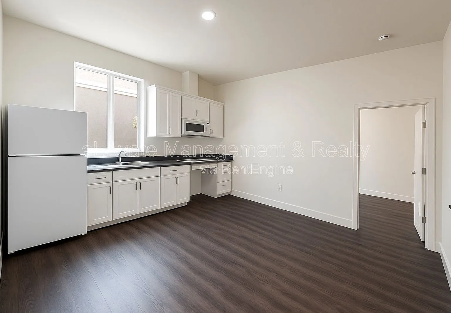 1 bed, 1.0 bath, $2,095 — Photo 2