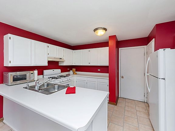 4th image of 128 Vista View Dr