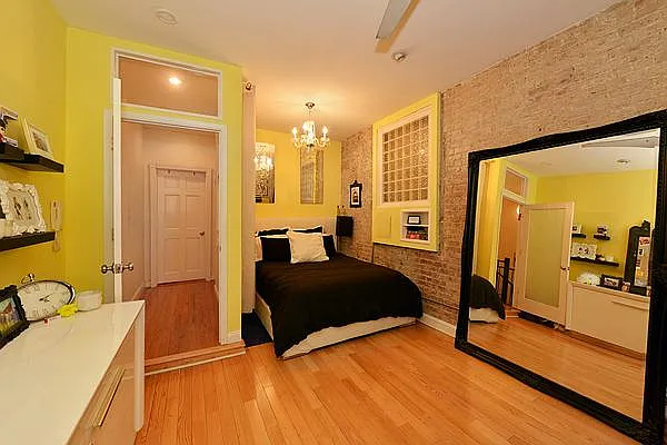 Sold by Level Group | media 22