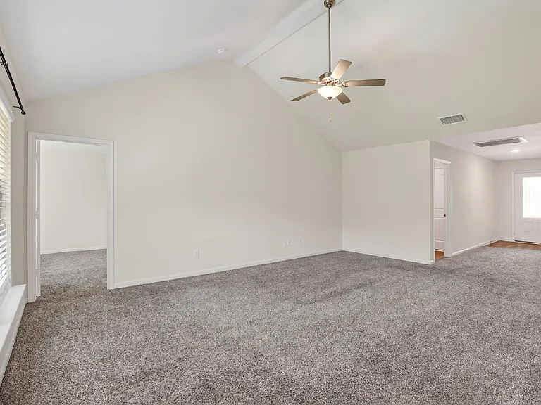 512 Albert Anthony St — Photo 17