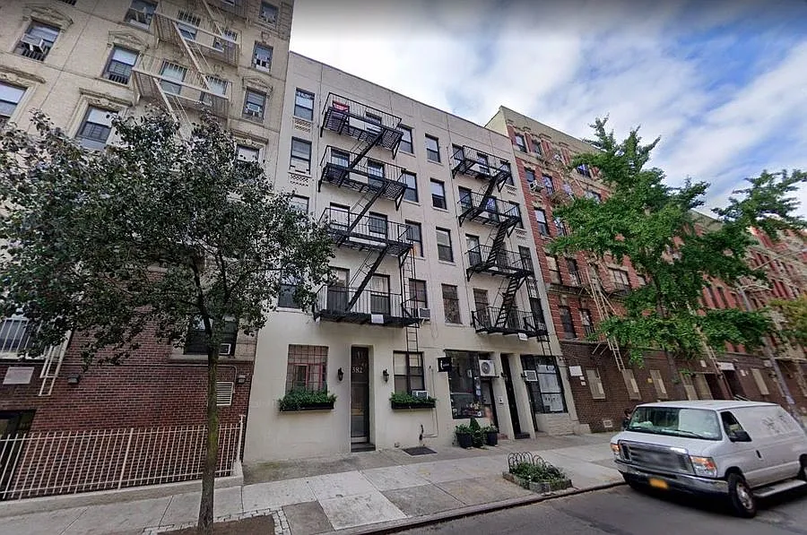 382 E 10th St #2-D