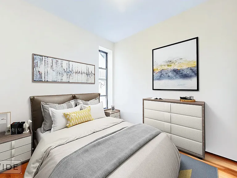 14 W 103rd St #5D — Photo 4