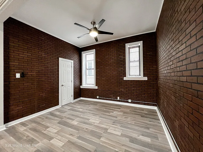 858 N. Wood St./1811 W. Iowa St. — Photo 9