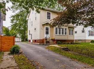 279 Collingwood Dr, Rochester, NY 14621