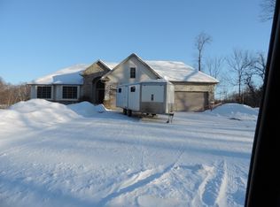 18180 Franconia Trl, Shafer, MN 55074