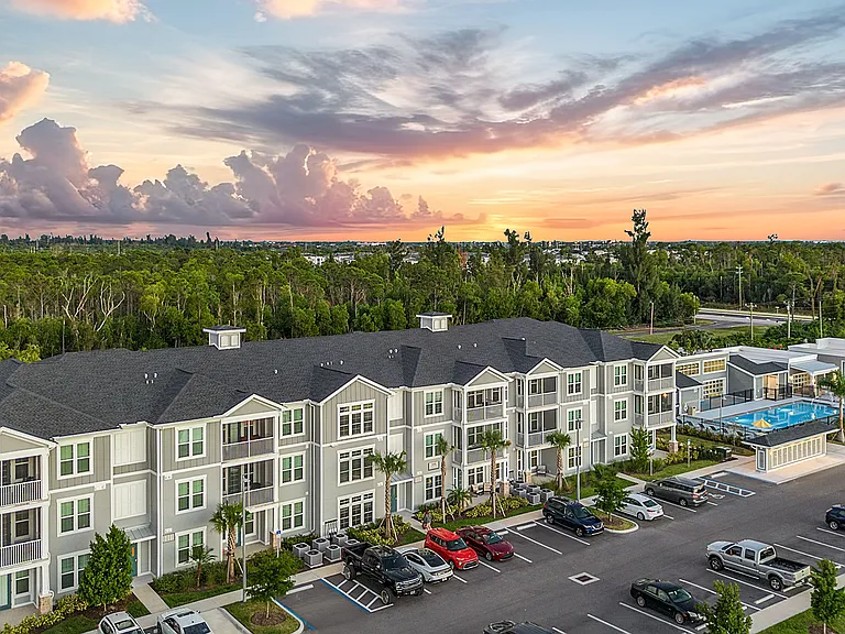 Springs at Coral Shores — Photo 6