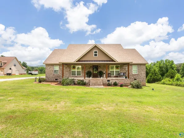 5307 Slasham Rd, Southside, AL 35907