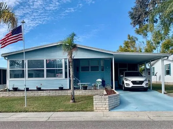 6227 Jessup Dr, Zephyrhills, FL 33540