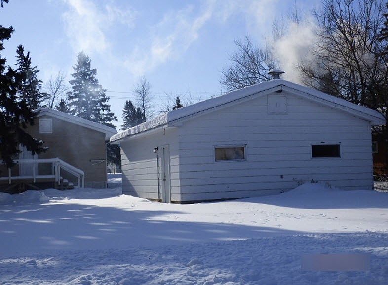 2nd image of 108 12th St