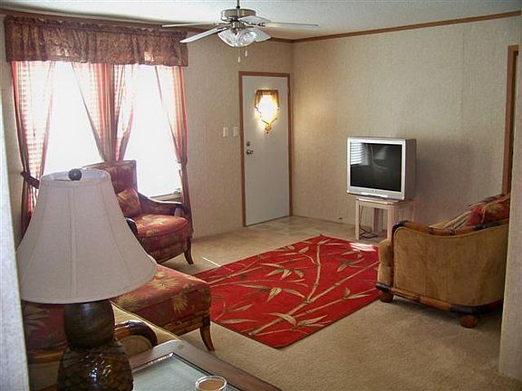 3rd image of 2408 Alcott Dr