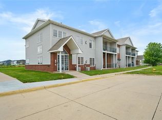 1345 SE Florence Dr APT 412, Waukee, IA 50263