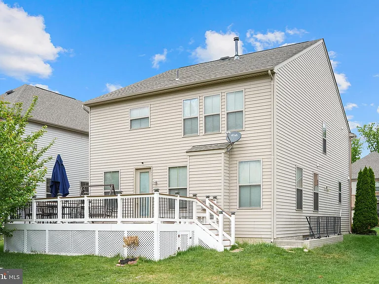 24839 Somerby Dr — Photo 2