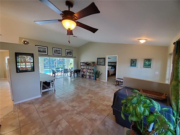2nd image of 4719 SW 25th Ct