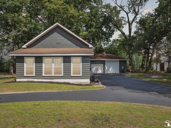 2605 Summerfield Rd, Petersburg, MI 49270