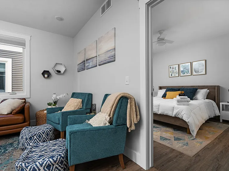 922 E Front St #201 — Photo 44