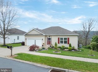 143 Jonathan Ln, Bellefonte, PA 16823