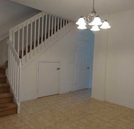 3rd image of 3048 NW 29th Ter