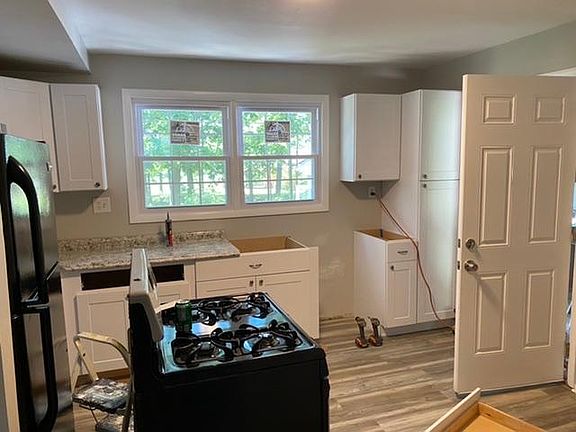 Kitchen pic 2. All construction will is complete since this pic taken