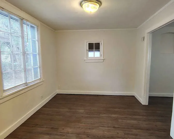 Francesca Apartments — Photo 22
