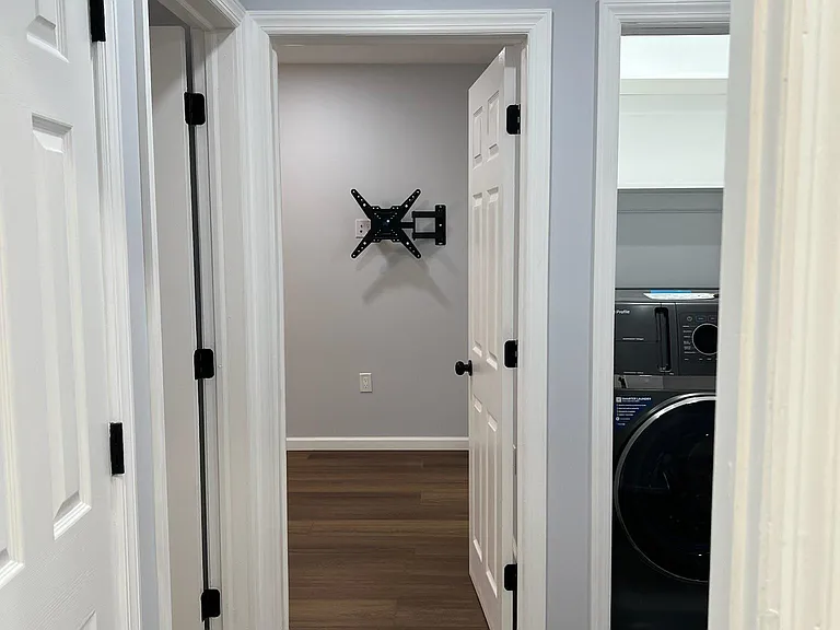 384 Palisade Ave #2R — Photo 14