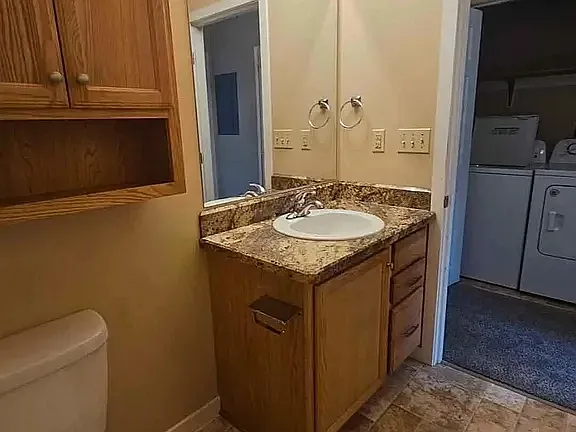 501 San Juan Cir #3 — Photo 8