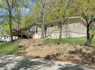 703 Purvis Rd, Sunrise Beach, MO 65079