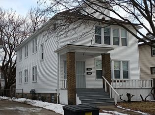 15780 Petoskey Ave, Detroit, MI 48238