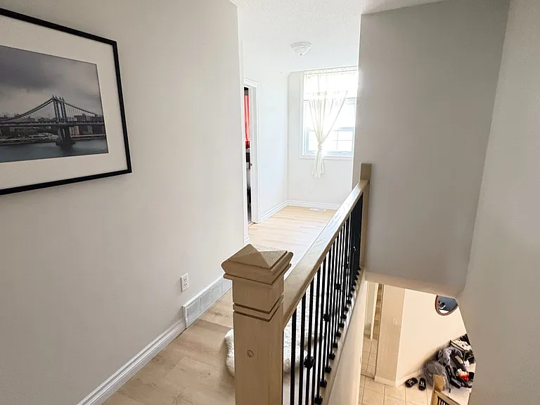 2 Woodcrest Ct — Photo 29